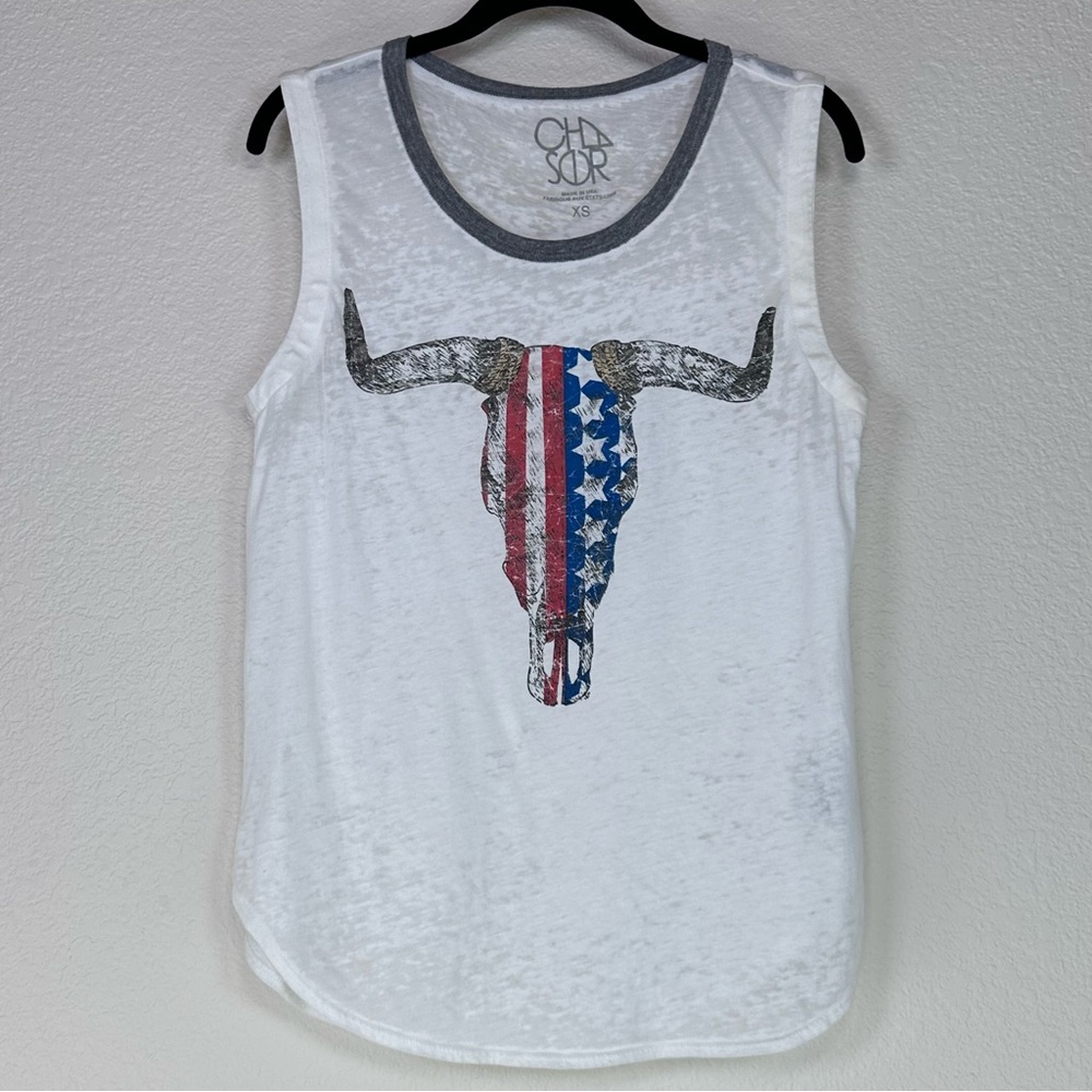 NWOT‎ Chaser Sleeveless Tank Rounded Hem Cow Skull Stars Stripes Flag Graphic XS